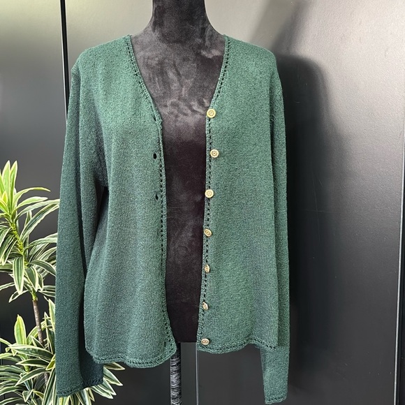 Sag Harbor Textured Knit button down cardigan, V-neck, gold floral buttons - Picture 1 of 11